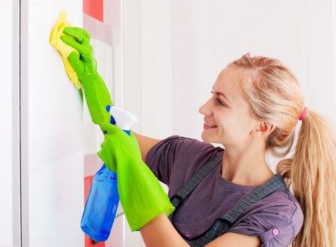 One-off cleaning service for a Brent home with detailed kitchen and living area cleaning