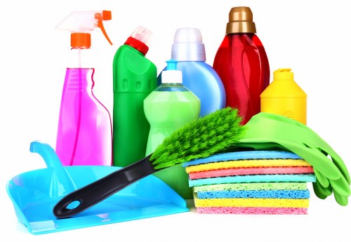 End of tenancy cleaning for a flat in Brent with local access challenges