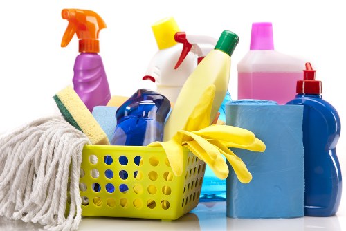 Safe manual handling during carpet cleaning work